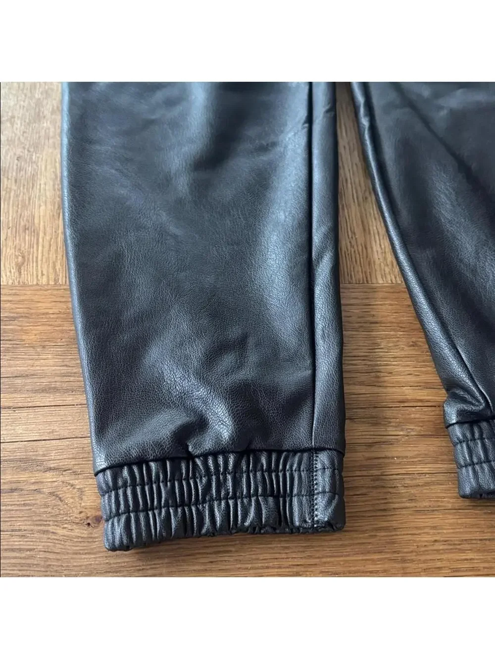 SPANX Leather Like Jogger Pants Noir Black Size 1X